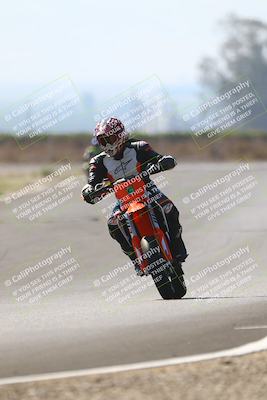 media/Sep-20-2025-TrackDaz (Sat) [[27f0cde673]]/C Group/240pm (Turn 9)/